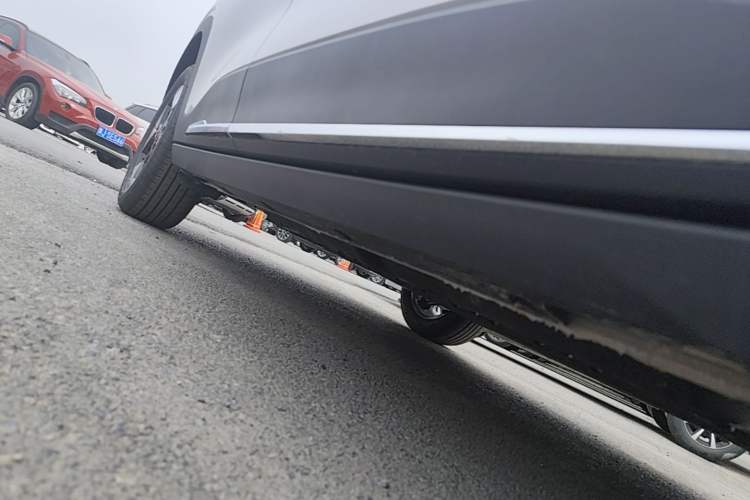 Used Geely Galaxy Geome 2026 Model 310km Dream Edition Right Side Sill