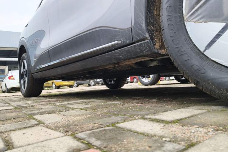 Used Geely Galaxy Geome 2026 Model 310km Dream Edition Right Side Sill