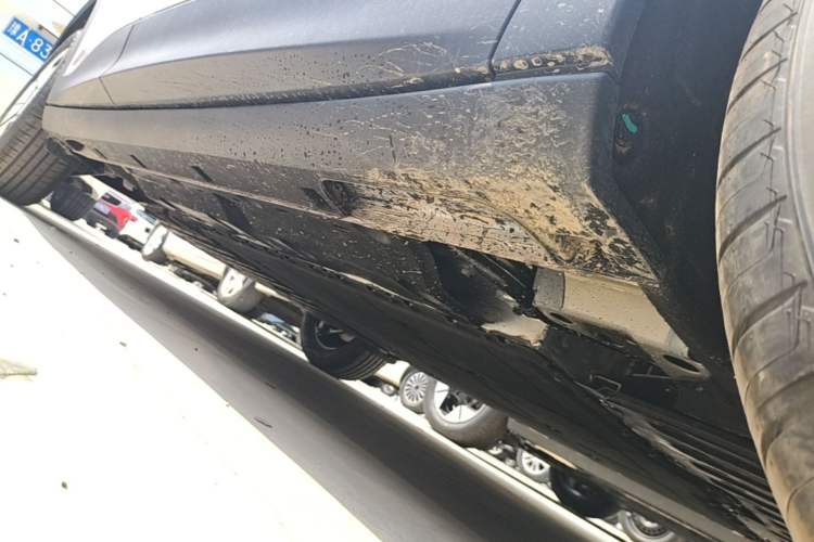 Used Geely Galaxy Geome 2026 Model 310km Youth Edition Right Side Sill