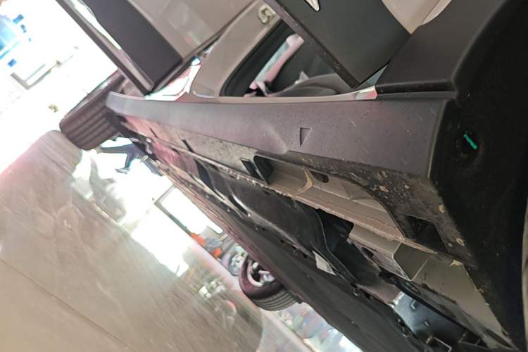 Used Geely Galaxy Geome 2026 Model 310km Dream Edition Right Side Sill