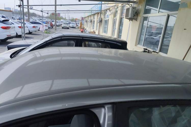 Used Geely Galaxy Geome 2026 Model 310km Youth Edition Roof