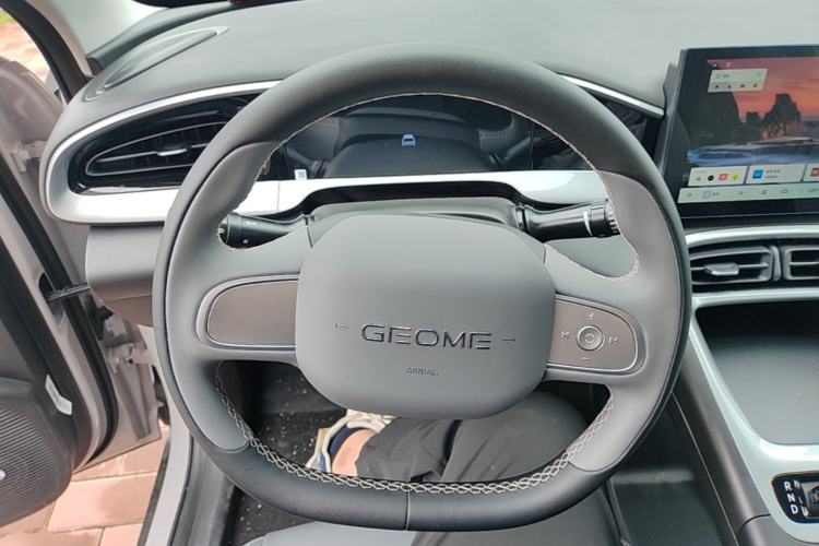 Used Geely Galaxy Geome 2026 Model 310km Youth Edition Steering Wheel