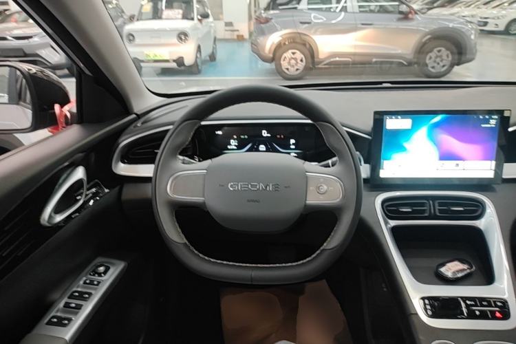 Used Geely Galaxy Geome 2026 Model 310km Youth Edition Steering Wheel