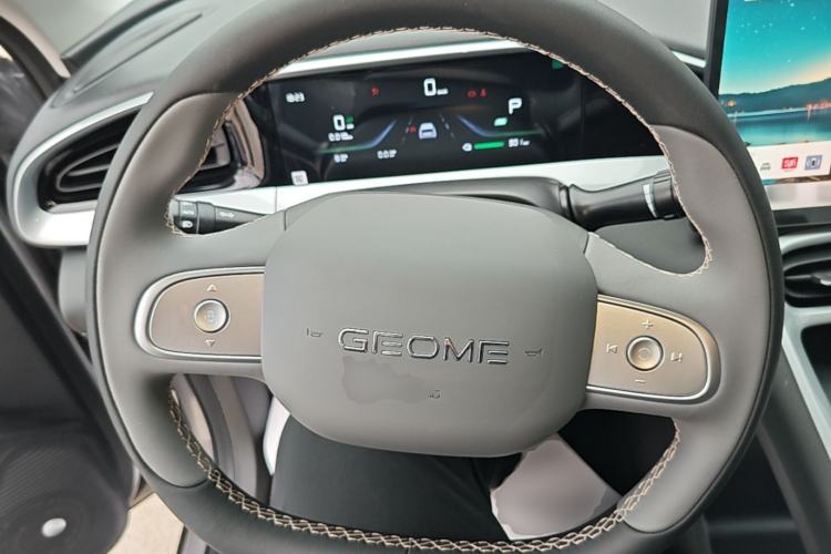 Used Geely Galaxy Geome 2026 Model 310km Dream Edition Steering Wheel