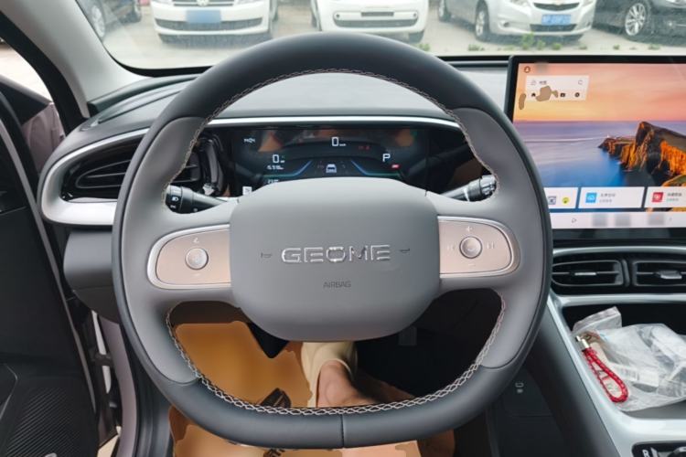 Used Geely Galaxy Geome 2026 Model 310km Dream Edition Steering Wheel