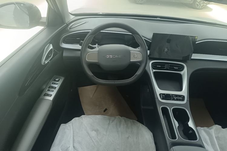 Used Geely Galaxy Geome 2026 Model 310km Youth Edition Steering Wheel