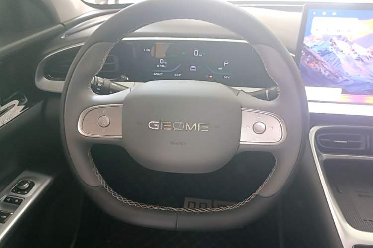 Used Geely Galaxy Geome 2026 Model 310km Dream Edition Steering Wheel