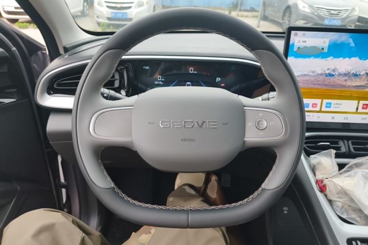 Used Geely Galaxy Geome 2026 Model 410km Freedom Edition Steering Wheel