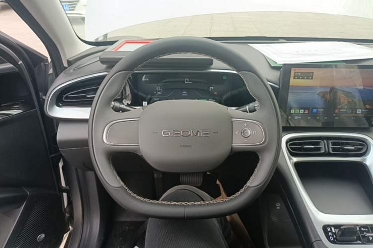 Used Geely Galaxy Geome 2026 Model 310km Youth Edition Steering Wheel
