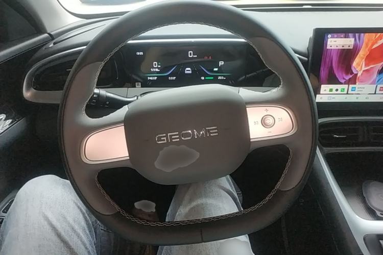 Used Geely Galaxy Geome 2026 Model 310km Youth Edition Steering Wheel