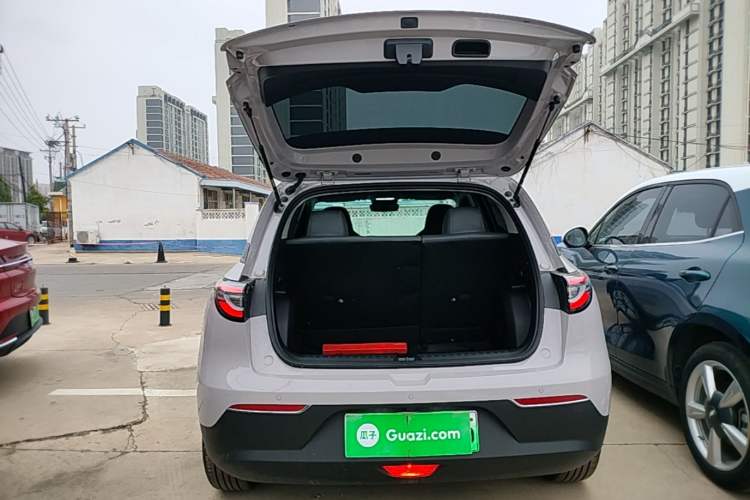 Used Geely Galaxy Geome 2026 Model 310km Youth Edition Trunk