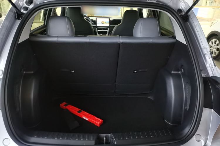 Used Geely Galaxy Geome 2026 Model 310km Youth Edition Trunk