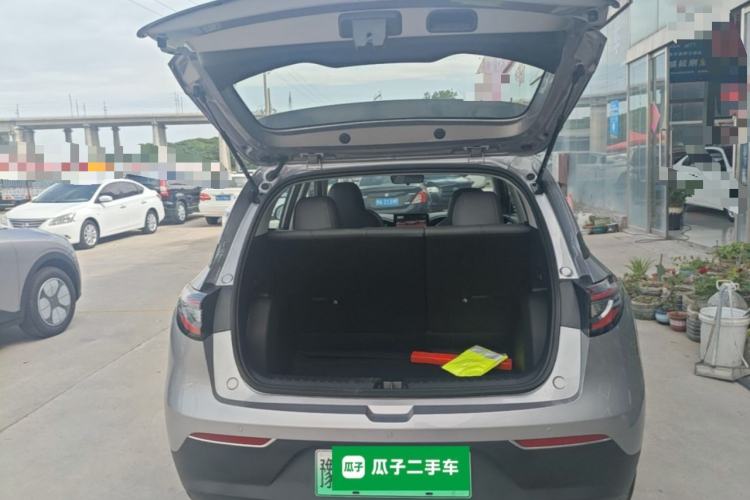Used Geely Galaxy Geome 2026 Model 310km Youth Edition Trunk