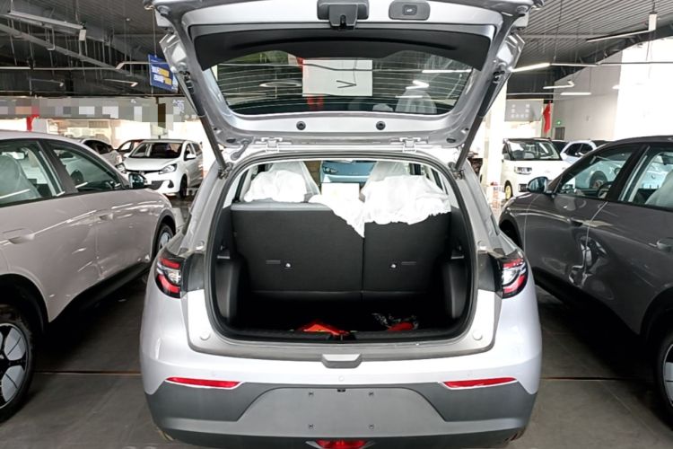 Used Geely Galaxy Geome 2026 Model 310km Dream Edition Trunk