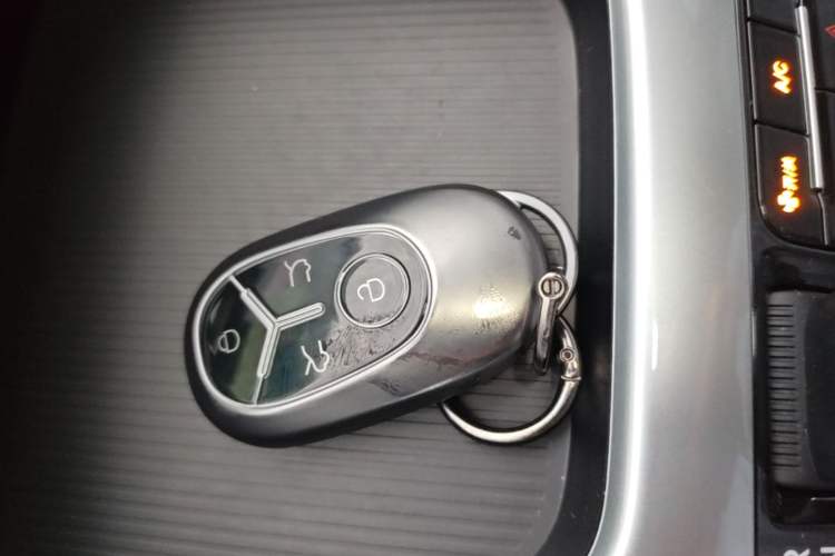 Used Geely Galaxy Geome 2026 Model 310km Youth Edition Vehicle Key