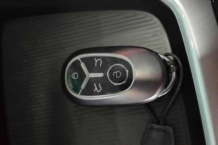 Used Geely Galaxy Geome 2026 Model 310km Youth Edition Vehicle Key