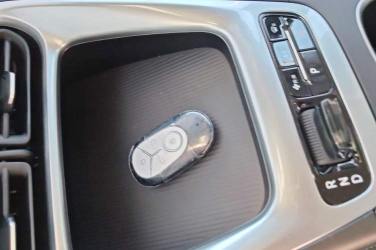Used Geely Galaxy Geome 2026 Model 310km Youth Edition Vehicle Key