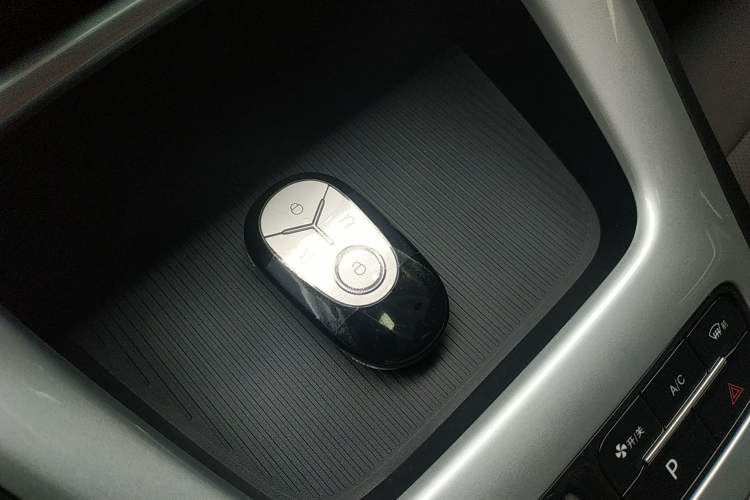 Used Geely Galaxy Geome 2026 Model 310km Youth Edition Vehicle Key