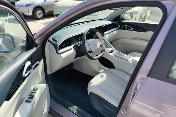 Used Geely Galaxy Geome 2026 Model 310km Youth Edition Driver Seat