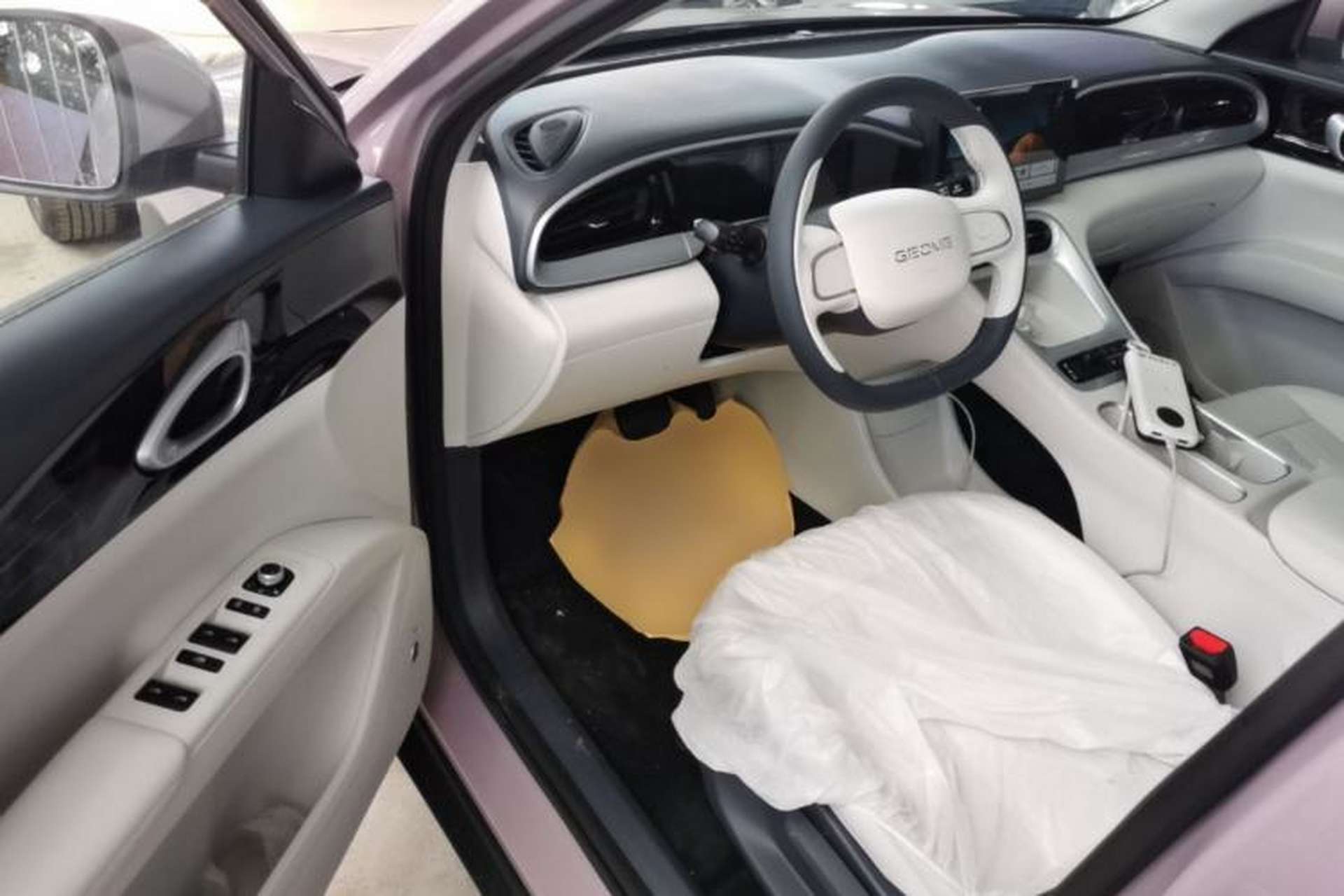 Used Geely Galaxy Geome 2026 Model 310km Youth Edition Driver Seat