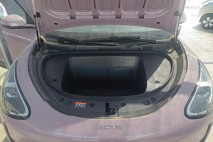 Used Geely Galaxy Geome 2026 Model 310km Youth Edition Engine Bay