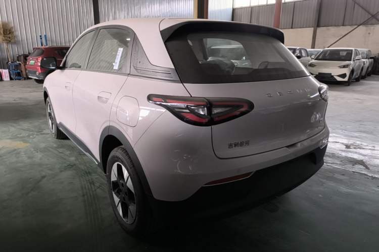 Used Geely Galaxy Geome 2026 Model 310km Dream Edition Exterior 2