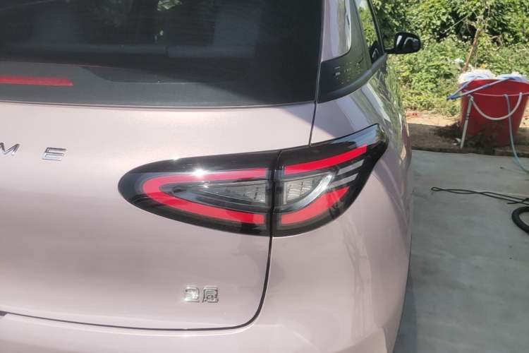 Used Geely Galaxy Geome 2026 Model 310km Dream Edition Exterior 3