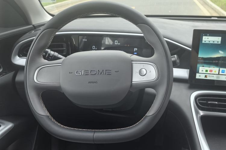 Used Geely Galaxy Geome 2026 Model 310km Youth Edition Exterior 6