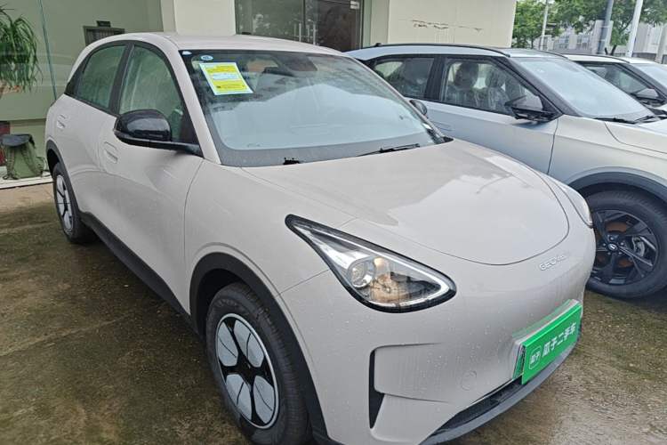 Used Geely Galaxy Geome 2026 Model 310km Youth Edition Front Right 45 Deg