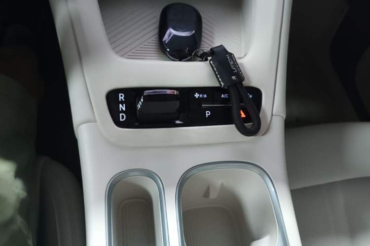 Used Geely Galaxy Geome 2026 Model 410km Exploration Edition Gear Lever