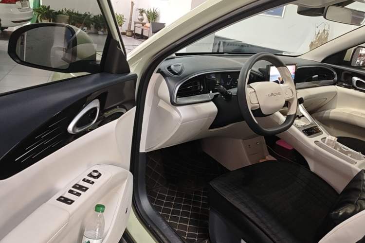 Used Geely Galaxy Geome 2026 Model 310km Youth Edition Driver Seat