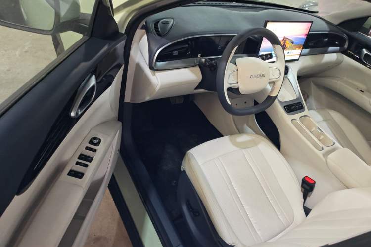 Used Geely Galaxy Geome 2026 Model 310km Dream Edition Driver Seat