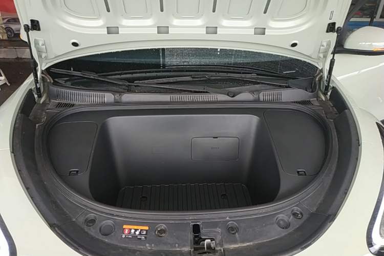 Used Geely Galaxy Geome 2026 Model 310km Dream Edition Engine Bay