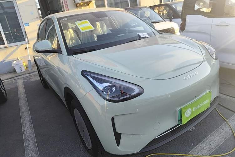 Used Geely Galaxy Geome 2026 Model 410km Freedom Edition Front Right 45 Deg