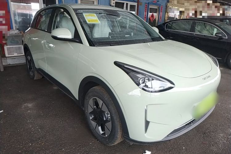 Used Geely Galaxy Geome 2026 Model 310km Dream Edition Front Right 45 Deg