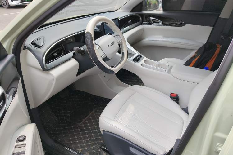 Used Geely Galaxy Geome 2026 Model 310km Youth Edition Left Front Seat