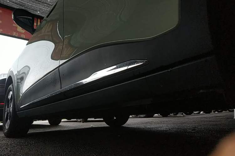 Used Geely Galaxy Geome 2026 Model 310km Dream Edition Left Side Sill