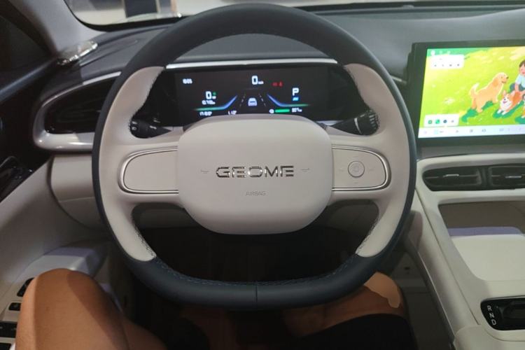 Used Geely Galaxy Geome 2026 Model 310km Youth Edition Steering Wheel