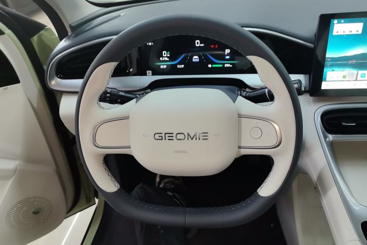 Used Geely Galaxy Geome 2026 Model 310km Youth Edition Steering Wheel