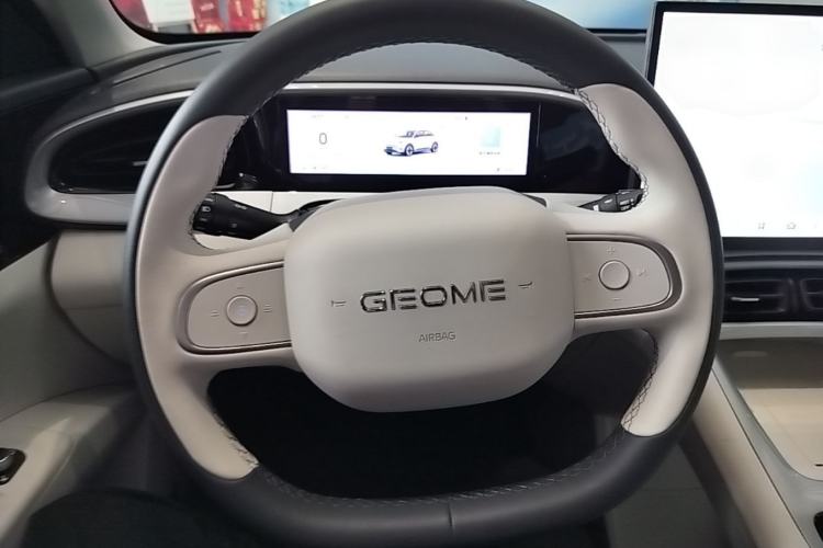 Used Geely Galaxy Geome 2026 Model 410km Exploration Edition Steering Wheel