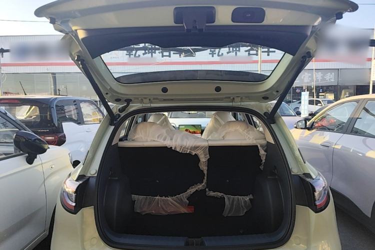 Used Geely Galaxy Geome 2026 Model 410km Freedom Edition Trunk