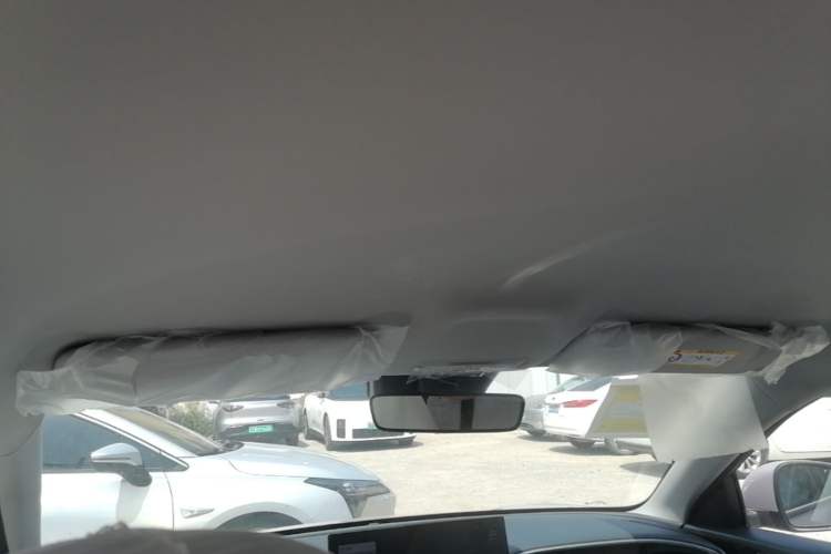 Used Geely Galaxy Geome 2026 Model 310km Dream Edition Headliner