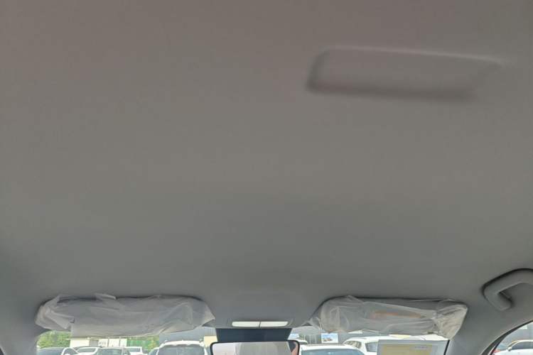 Used Geely Galaxy Geome 2026 Model 310km Youth Edition Headliner