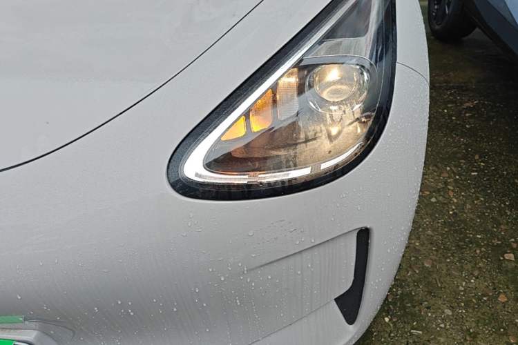 Used Geely Galaxy Geome 2026 Model 310km Youth Edition Left Front Headlight
