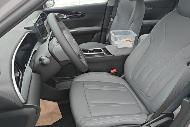 Used Geely Galaxy Geome 2026 Model 310km Youth Edition Left Front Seat