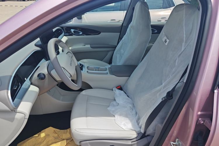 Used Geely Galaxy Geome 2026 310km Wind-Riding Edition Left Front Seat