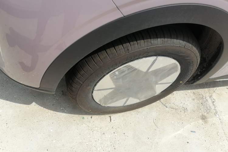 Used Geely Galaxy Geome 2026 Model 310km Dream Edition Left Front Wheel Hub
