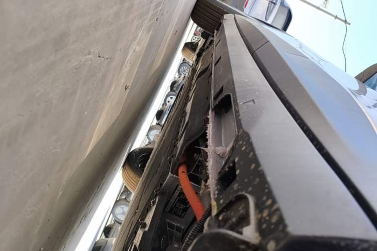 Used Geely Galaxy Geome 2026 Model 310km Youth Edition Left Side Sill