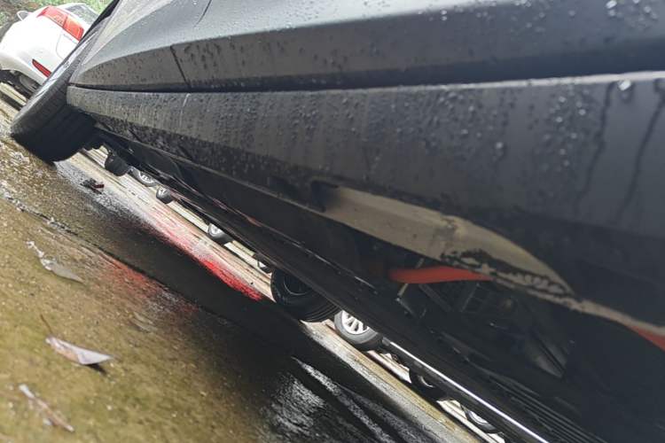 Used Geely Galaxy Geome 2026 Model 310km Youth Edition Left Side Sill