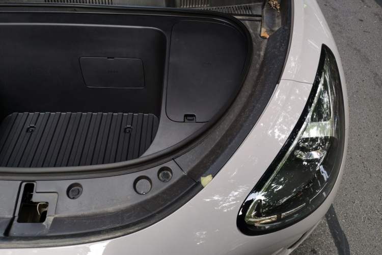 Used Geely Galaxy Geome 2026 Model 310km Youth Edition Engine Bay Left